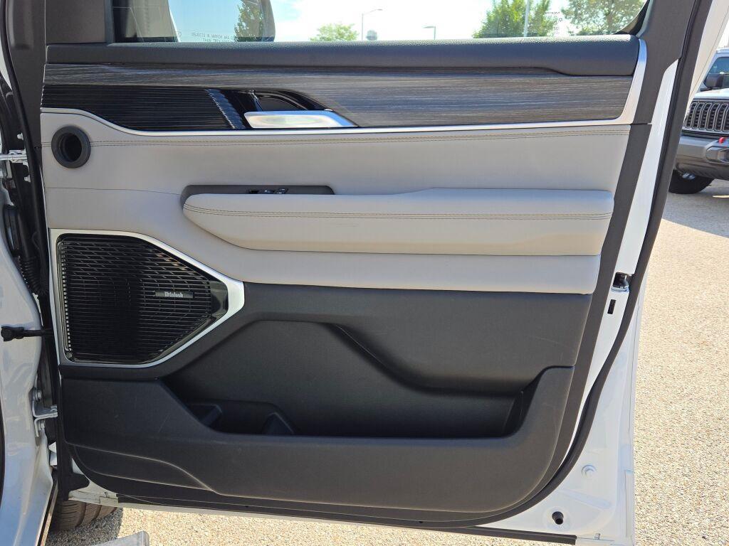 used 2024 Jeep Wagoneer car, priced at $64,000