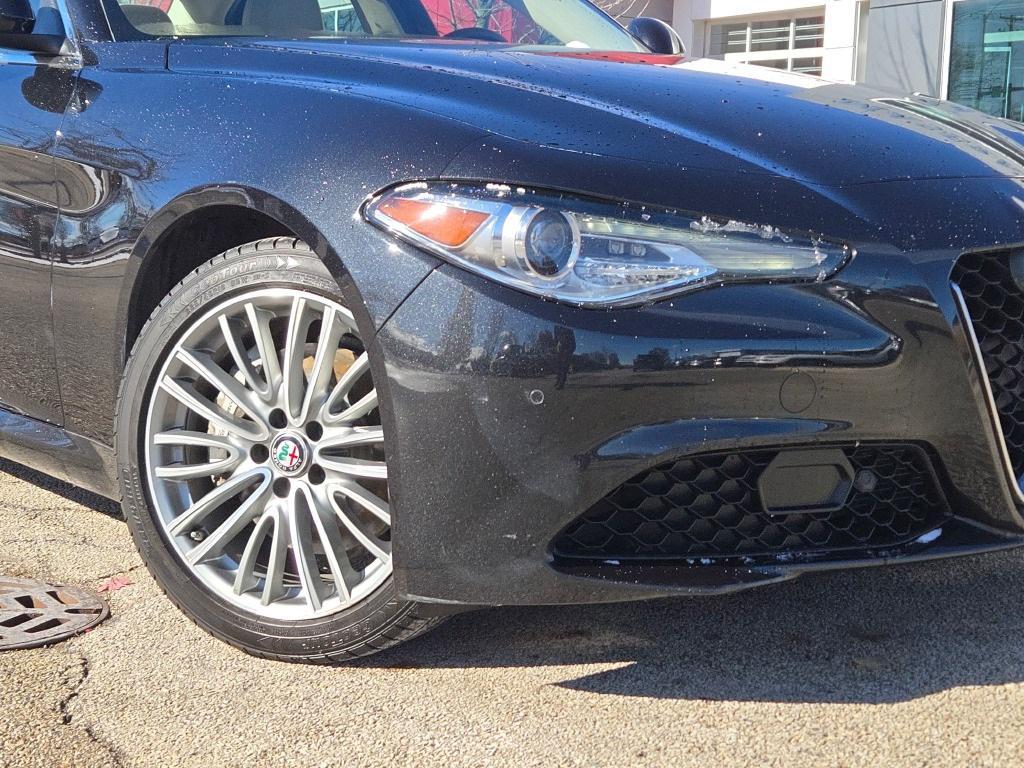 used 2019 Alfa Romeo Giulia car, priced at $19,372