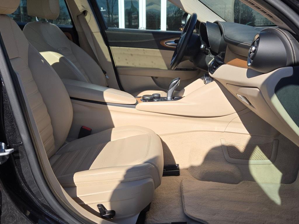 used 2019 Alfa Romeo Giulia car, priced at $19,372