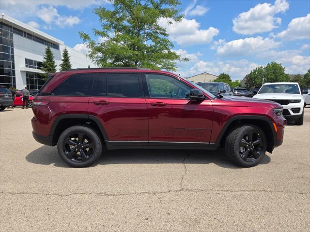 new 2025 Jeep Grand Cherokee car, priced at $44,121
