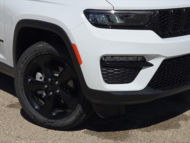 new 2025 Jeep Grand Cherokee car, priced at $45,107