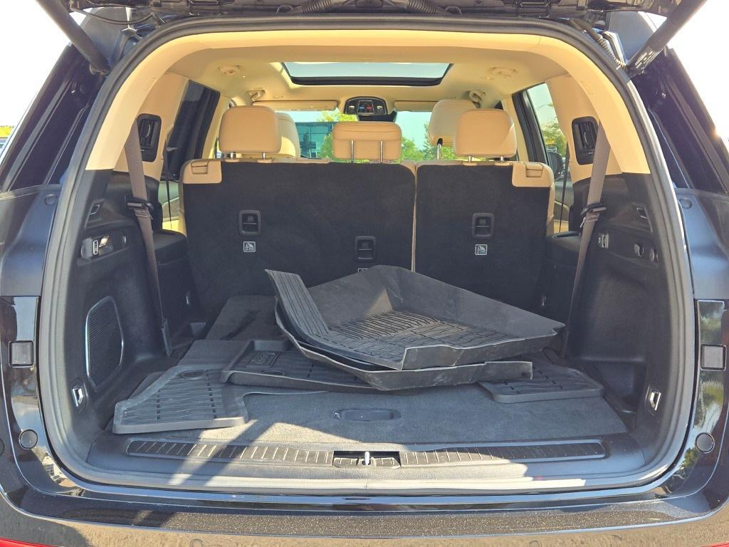 used 2021 Jeep Grand Cherokee L car, priced at $27,494