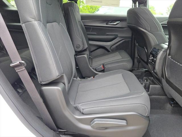 new 2025 Jeep Grand Cherokee L car, priced at $35,789