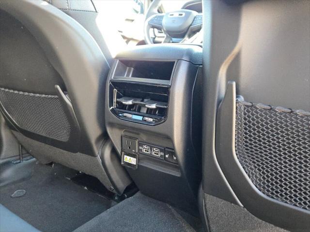 new 2025 Jeep Grand Cherokee car, priced at $45,935