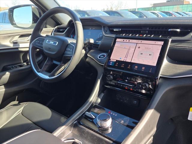 new 2025 Jeep Grand Cherokee car, priced at $45,935