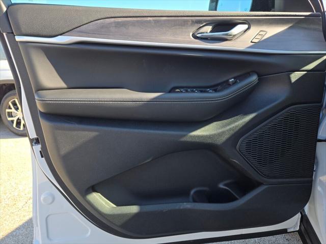 new 2025 Jeep Grand Cherokee car, priced at $45,935