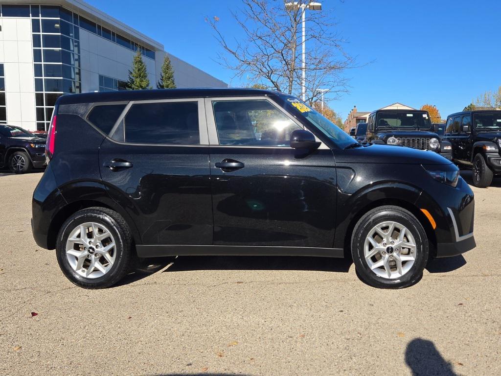 used 2024 Kia Soul car, priced at $14,812