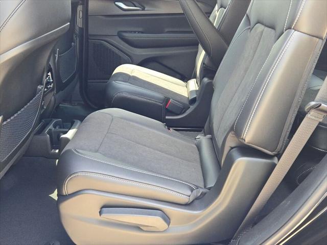 new 2025 Jeep Grand Cherokee L car, priced at $42,072