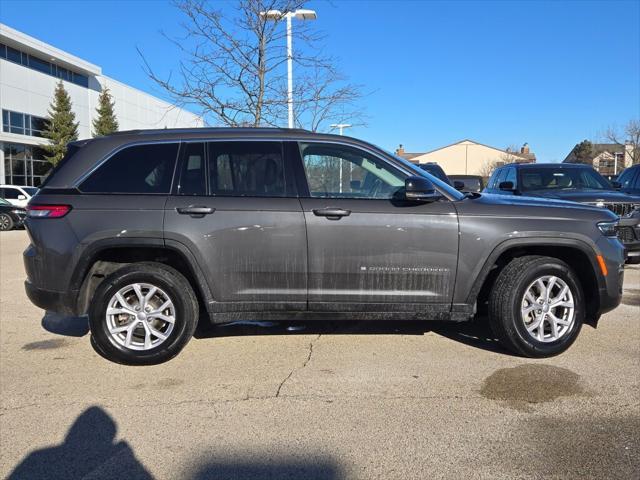 used 2022 Jeep Grand Cherokee car, priced at $35,800