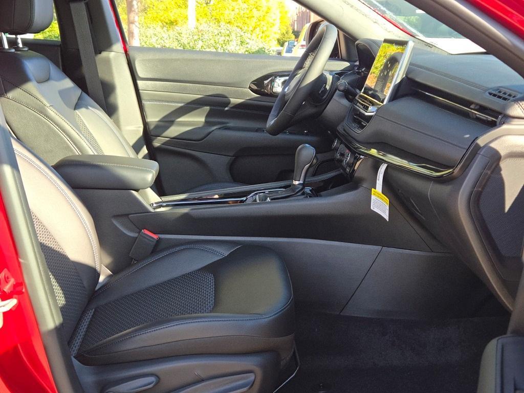 new 2026 Jeep Compass car, priced at $28,815