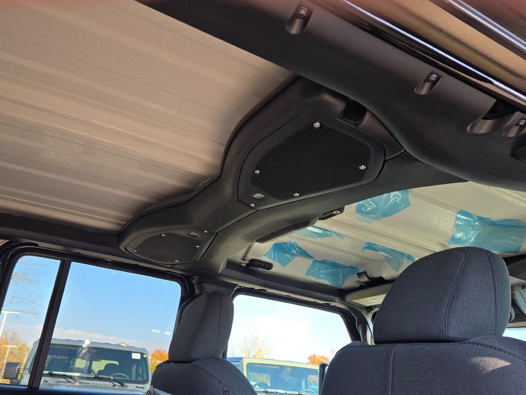 new 2026 Jeep Gladiator car, priced at $52,790