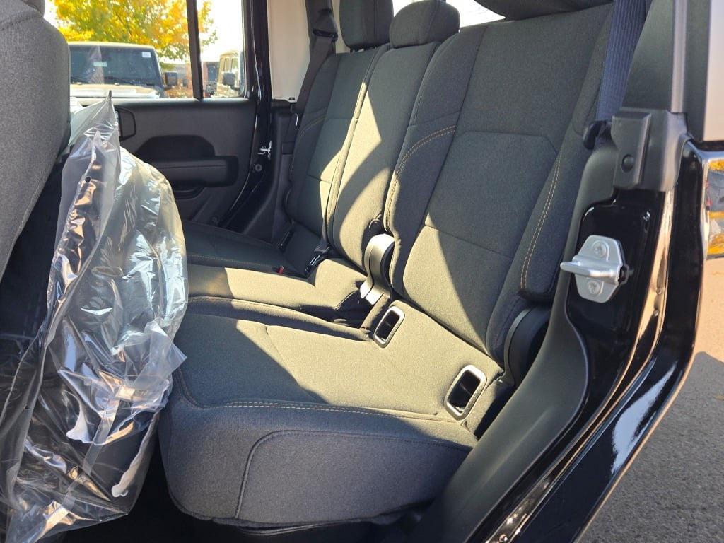 new 2026 Jeep Gladiator car, priced at $52,790