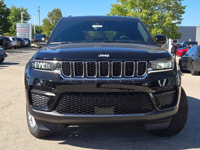 new 2025 Jeep Grand Cherokee car, priced at $41,470