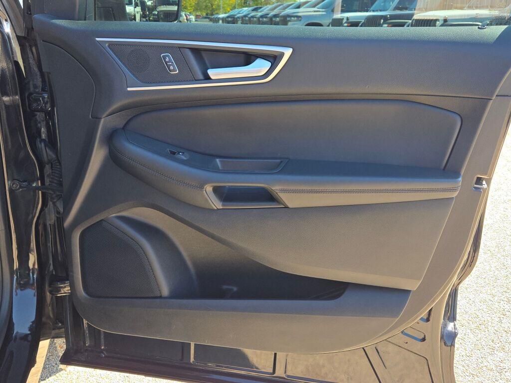 used 2021 Ford Edge car, priced at $19,969