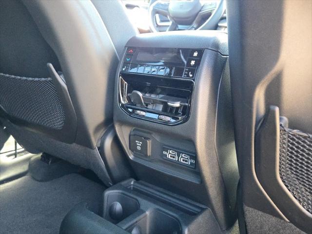 new 2025 Jeep Grand Cherokee L car, priced at $46,237