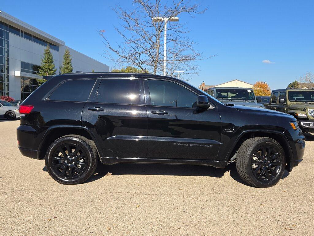 used 2021 Jeep Grand Cherokee car, priced at $19,797