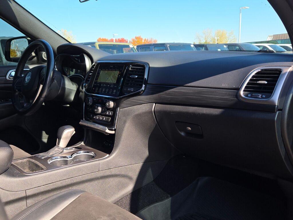 used 2021 Jeep Grand Cherokee car, priced at $19,797