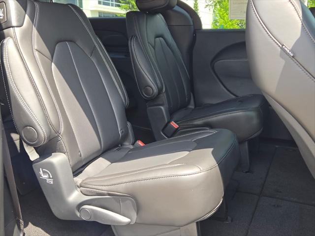new 2025 Chrysler Voyager car, priced at $35,563