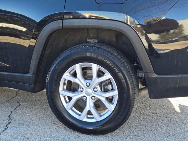 used 2022 Jeep Grand Cherokee L car, priced at $33,500