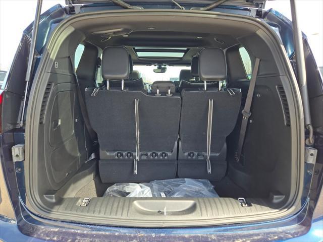 new 2025 Chrysler Pacifica Hybrid car, priced at $48,775