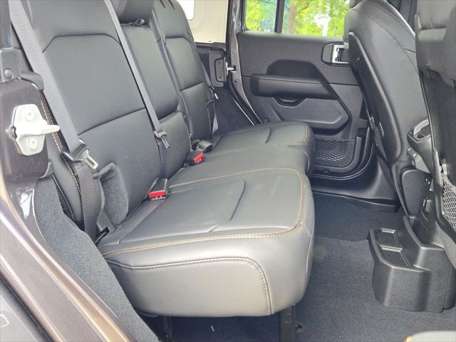 new 2025 Jeep Wrangler car, priced at $51,240