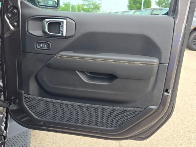 new 2025 Jeep Wrangler car, priced at $51,240