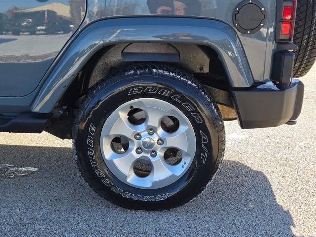 used 2014 Jeep Wrangler Unlimited car, priced at $18,589