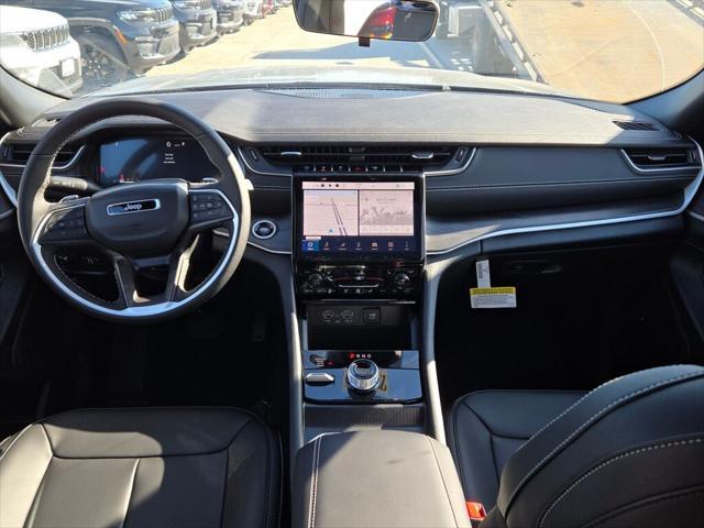new 2025 Jeep Grand Cherokee car, priced at $45,535