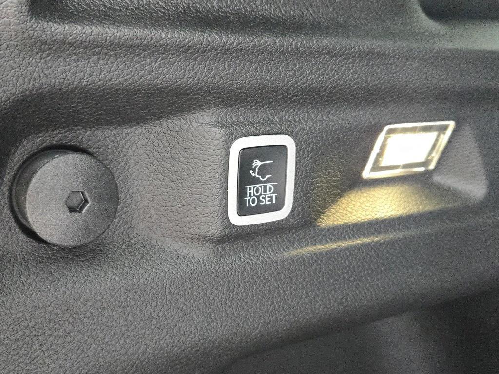 new 2025 Jeep Grand Cherokee L car, priced at $44,860