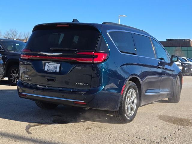 used 2023 Chrysler Pacifica car, priced at $39,995