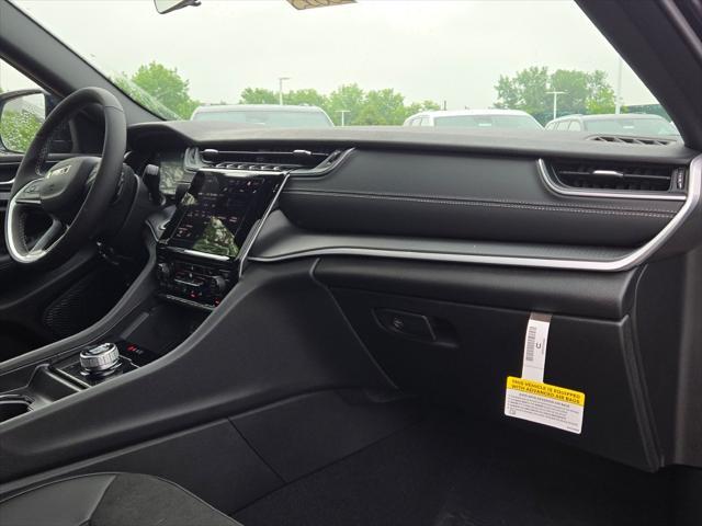 new 2025 Jeep Grand Cherokee L car, priced at $40,967