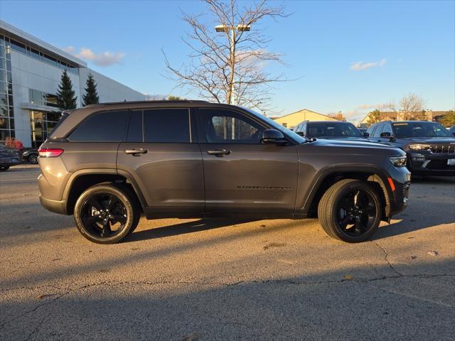 used 2023 Jeep Grand Cherokee car, priced at $37,989