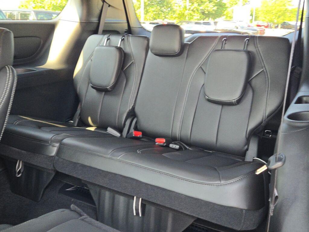 new 2026 Chrysler Pacifica car, priced at $37,450