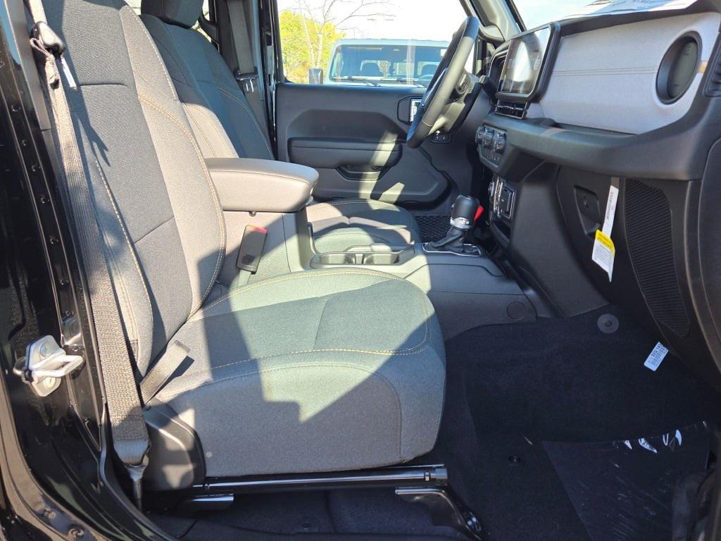 new 2026 Jeep Wrangler car, priced at $51,620