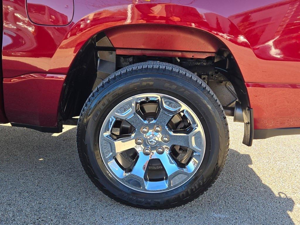 used 2022 Ram 1500 car, priced at $35,522