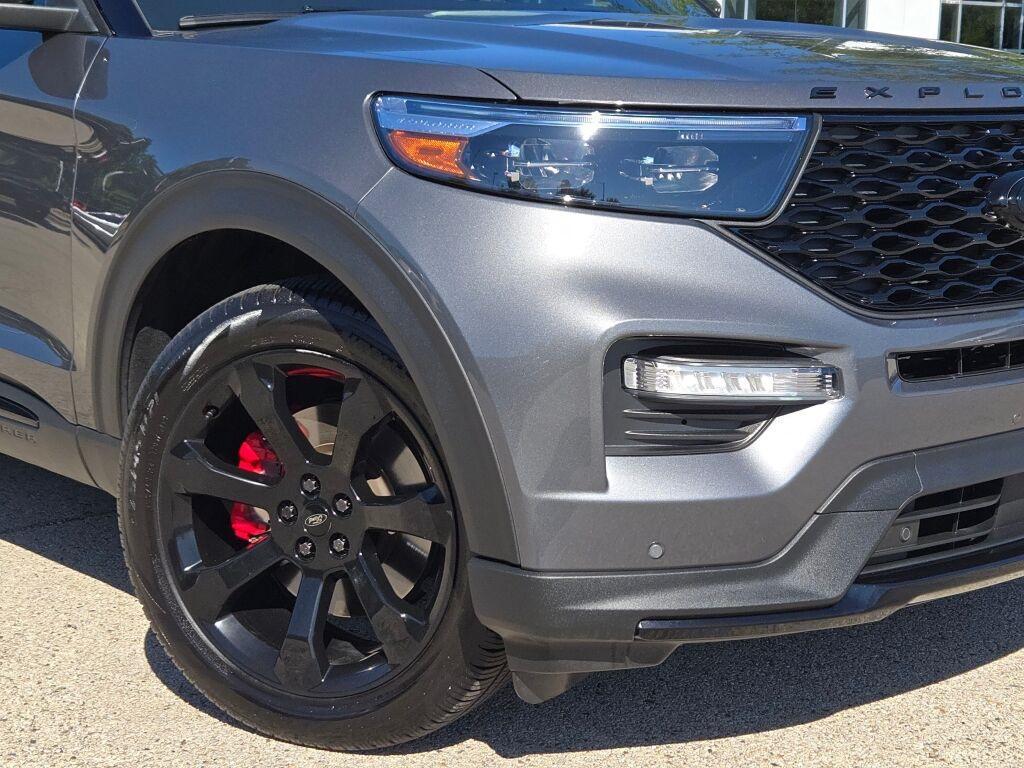 used 2023 Ford Explorer car, priced at $48,995