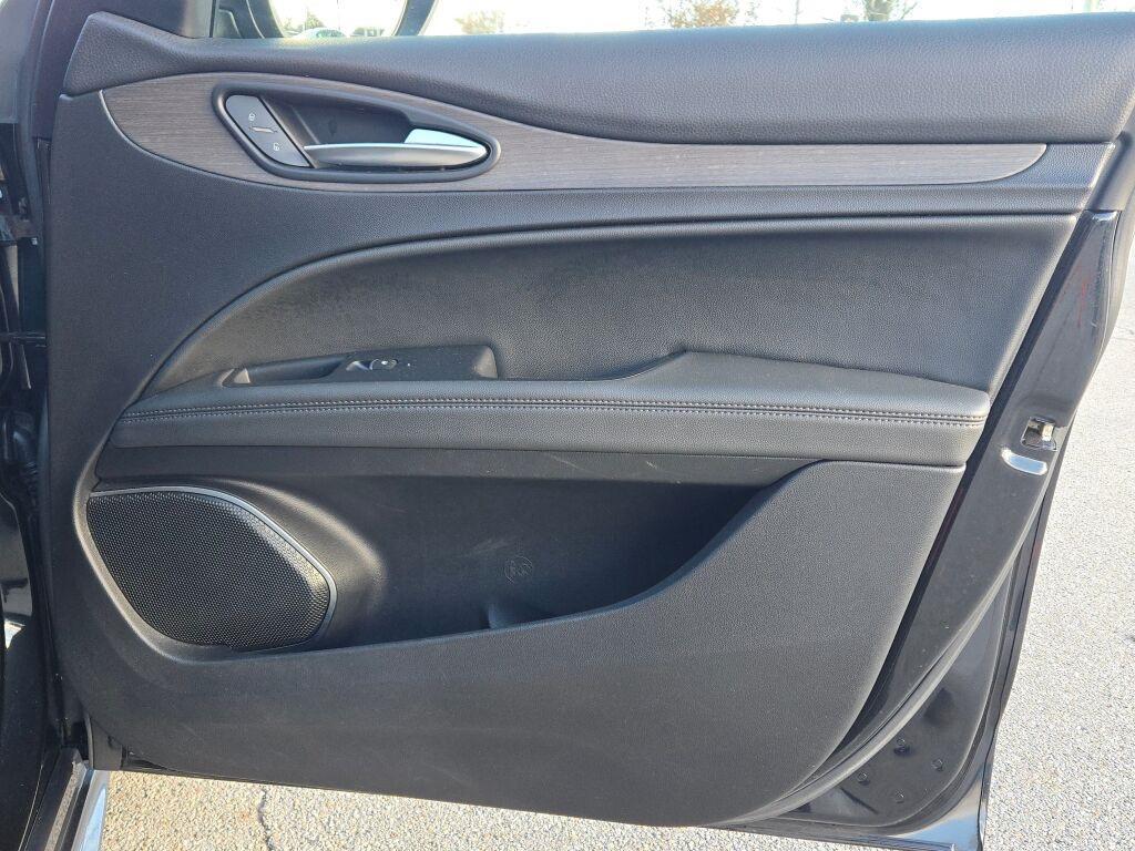 used 2023 Alfa Romeo Stelvio car, priced at $28,546