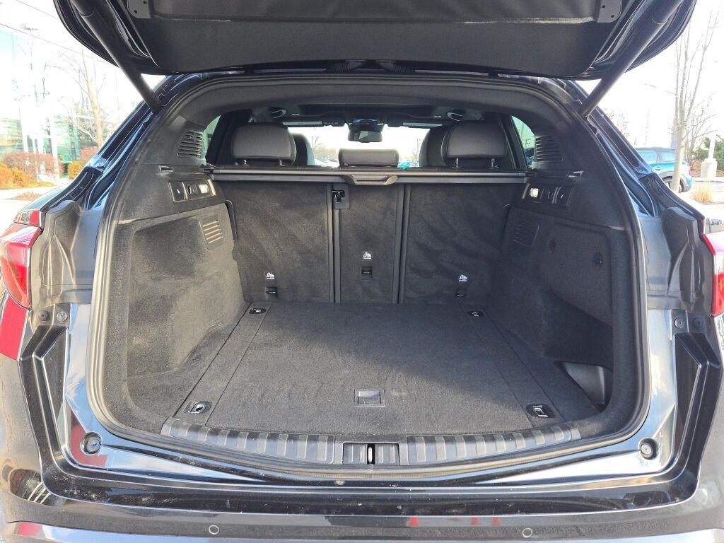 used 2023 Alfa Romeo Stelvio car, priced at $28,546