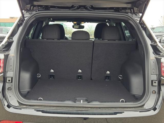 new 2025 Jeep Compass car, priced at $25,090