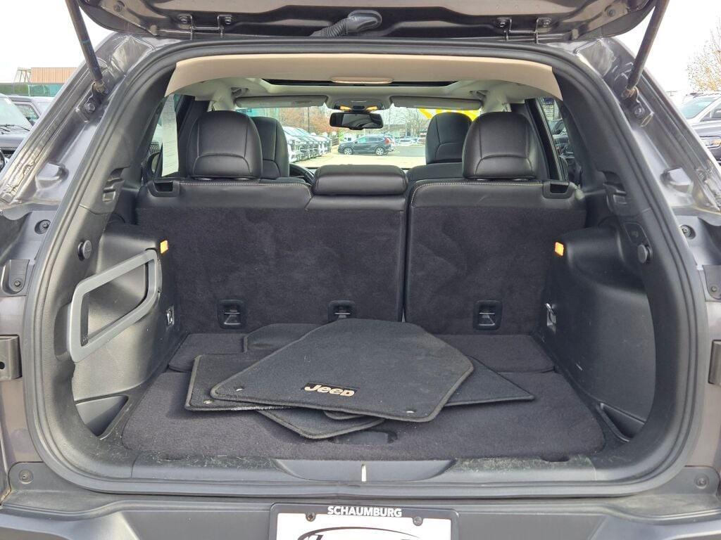 used 2017 Jeep Cherokee car, priced at $10,491