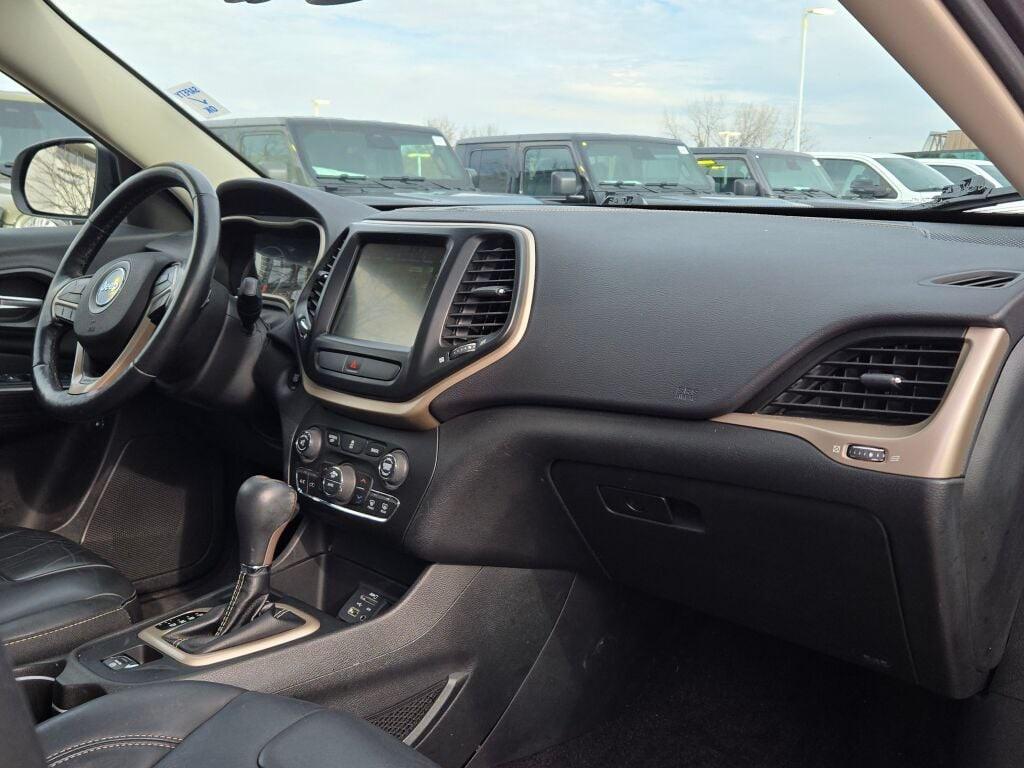 used 2017 Jeep Cherokee car, priced at $10,491