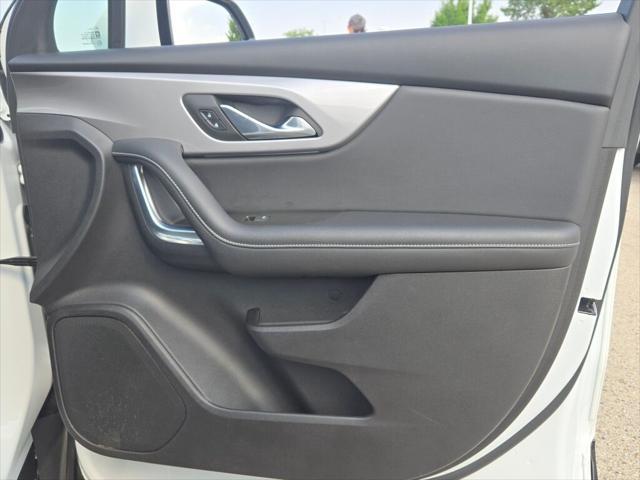 used 2024 Chevrolet Blazer car, priced at $28,635