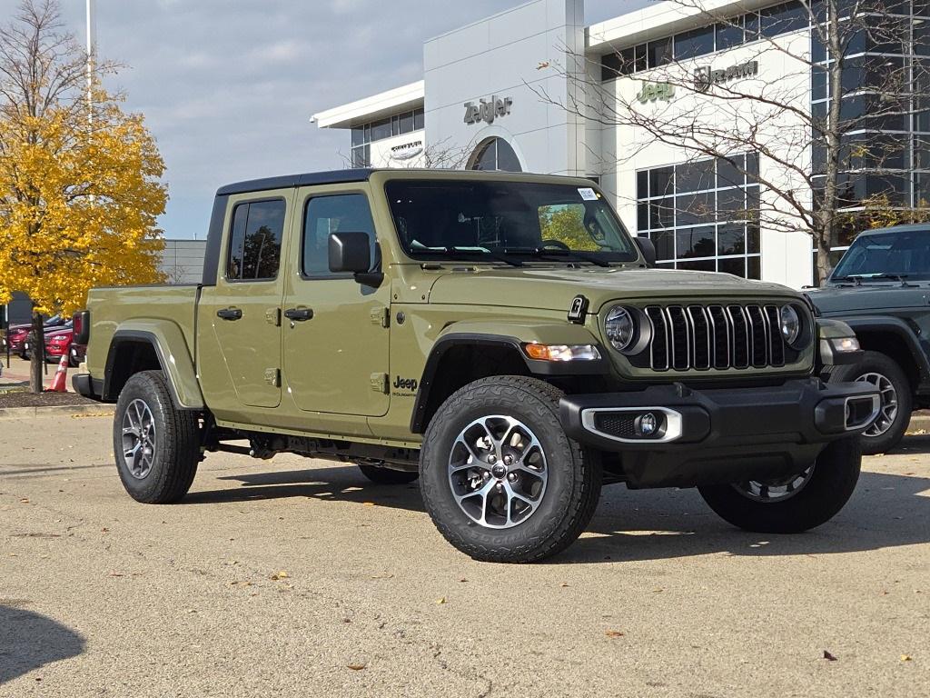 new 2026 Jeep Gladiator car, priced at $52,790