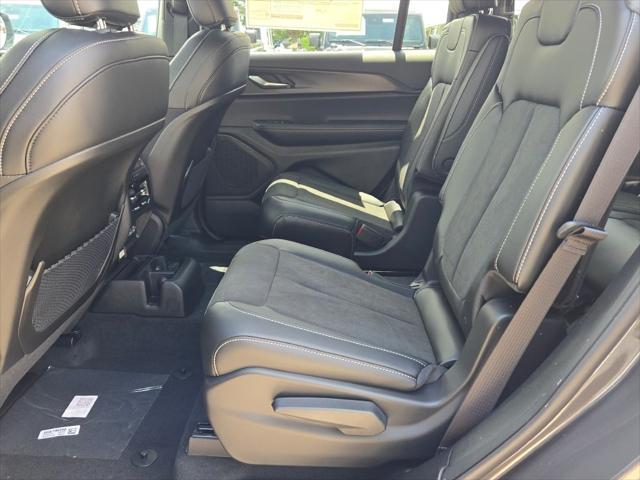new 2025 Jeep Grand Cherokee L car, priced at $42,497