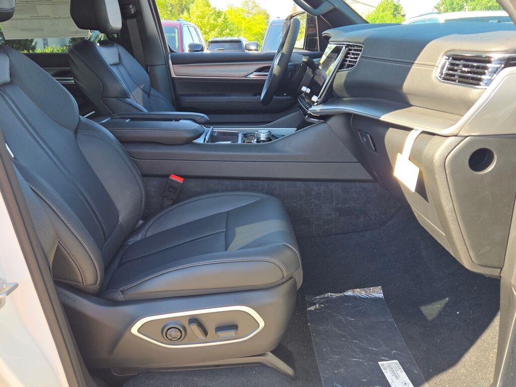 new 2025 Jeep Wagoneer car, priced at $67,520