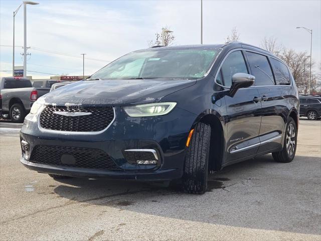 new 2025 Chrysler Pacifica car, priced at $54,975