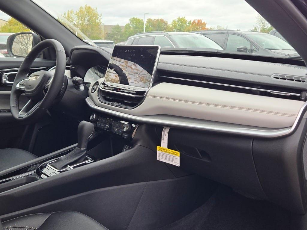 new 2026 Jeep Compass car, priced at $31,350