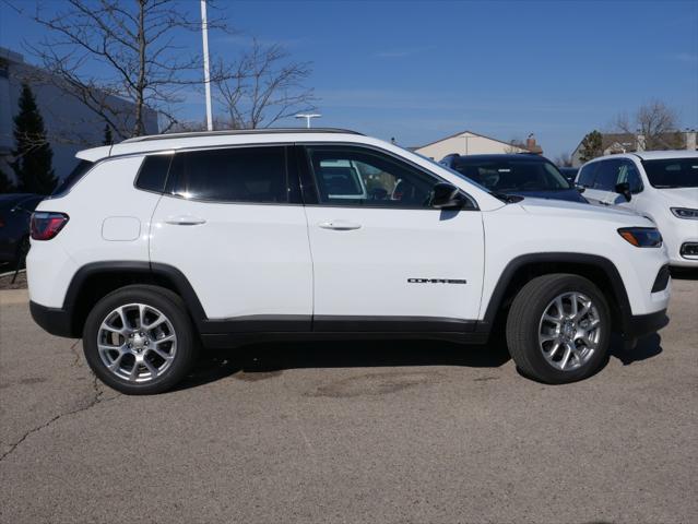 new 2024 Jeep Compass car, priced at $28,911