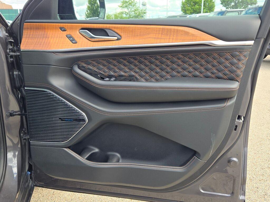 used 2024 Jeep Grand Cherokee 4xe car, priced at $47,685