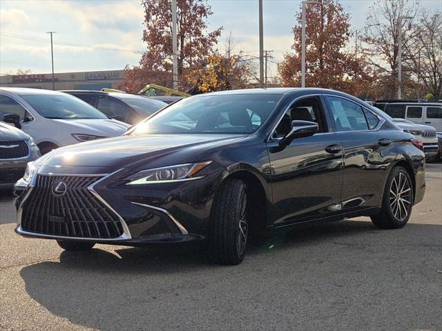 used 2024 Lexus ES 350 car, priced at $42,100